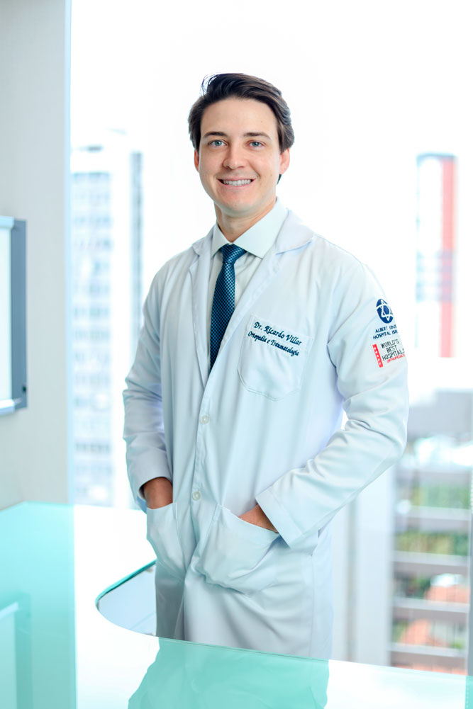 Dr Ricardo Villar